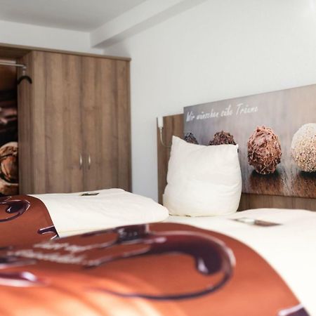 Hotel Conditorei Cafe Baier Schoemberg  Екстер'єр фото