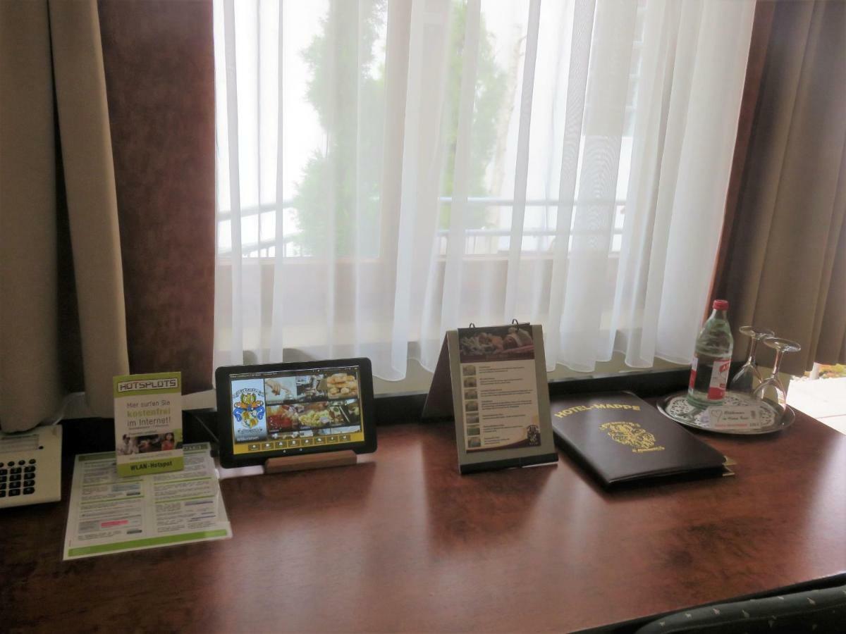 Hotel Conditorei Cafe Baier Schoemberg  Екстер'єр фото