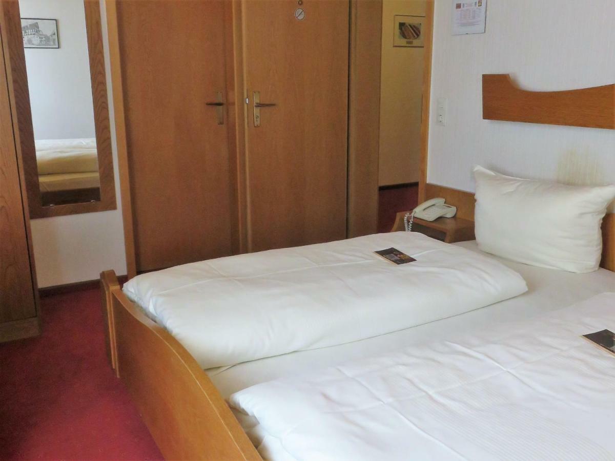 Hotel Conditorei Cafe Baier Schoemberg  Екстер'єр фото