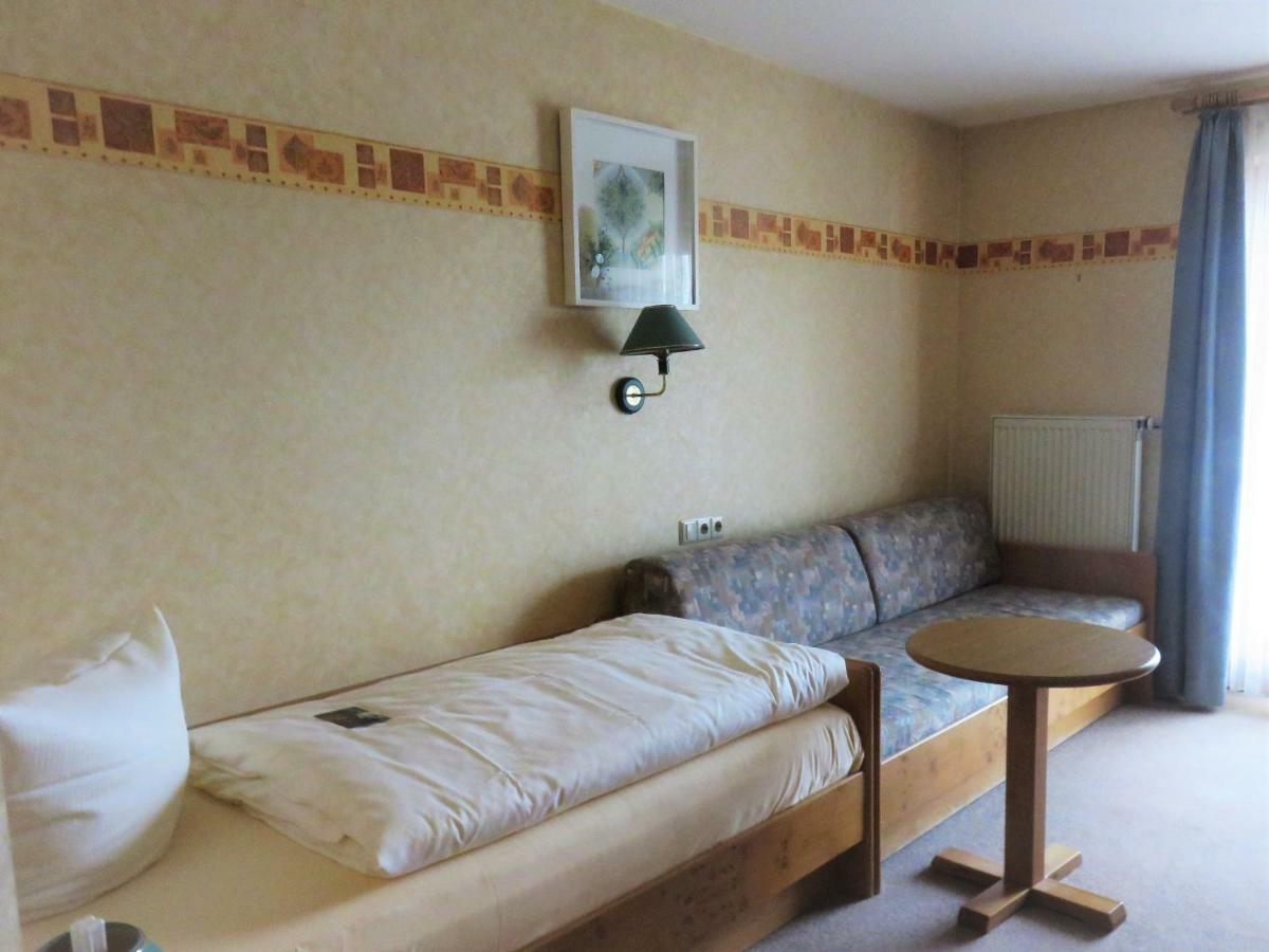 Hotel Conditorei Cafe Baier Schoemberg  Екстер'єр фото