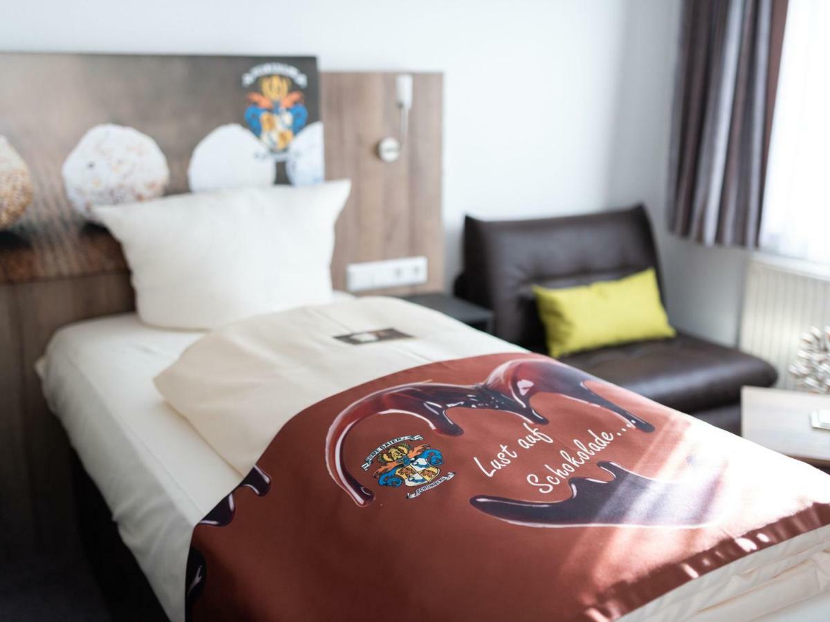 Hotel Conditorei Cafe Baier Schoemberg  Екстер'єр фото