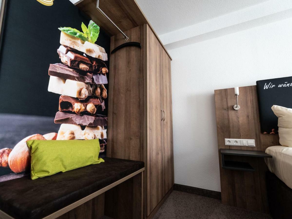 Hotel Conditorei Cafe Baier Schoemberg  Екстер'єр фото